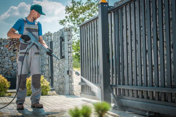 Best Graffiti Removal  in Olcott, NY